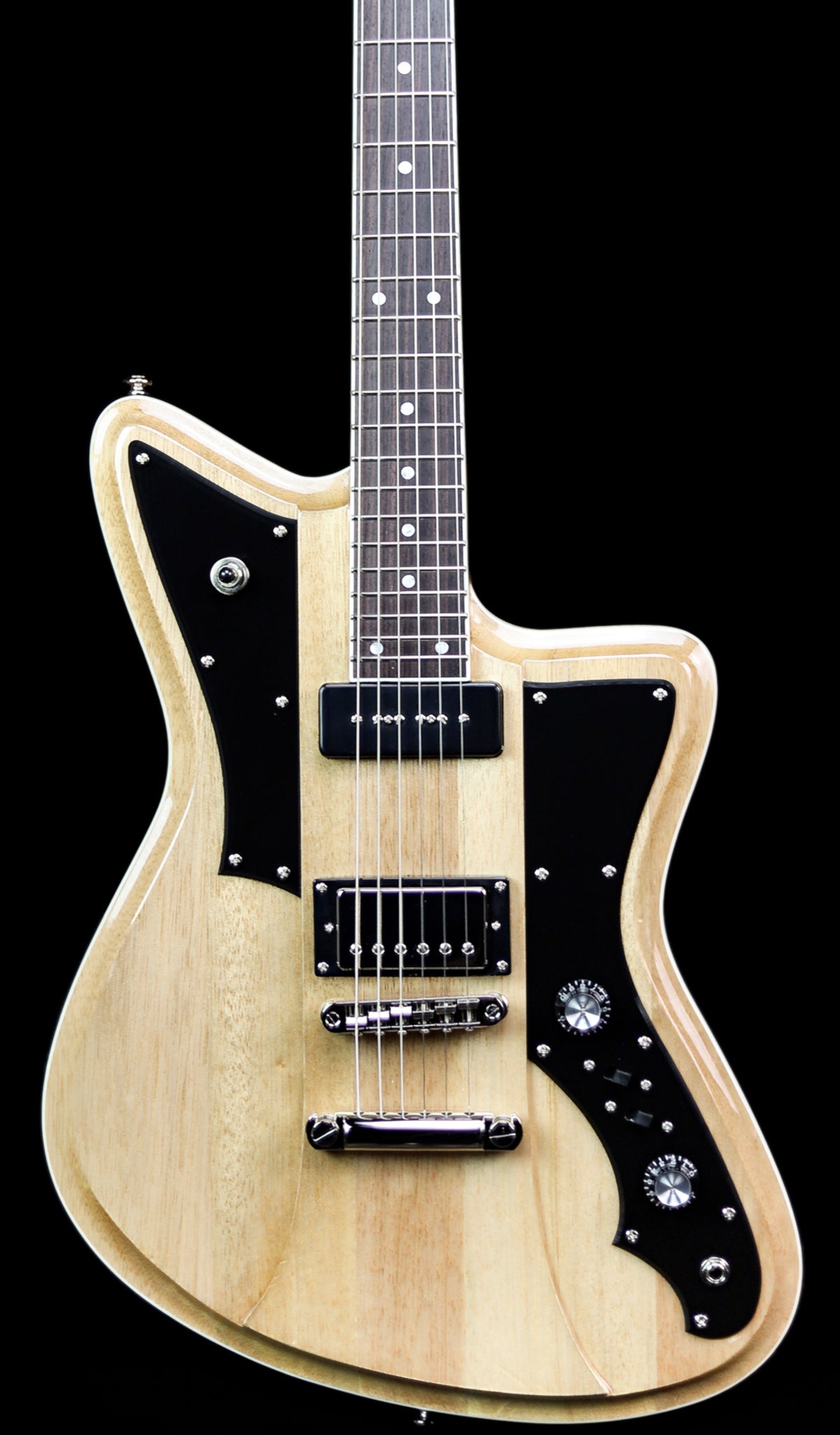 MONDO MONDATA – Rivolta Guitars